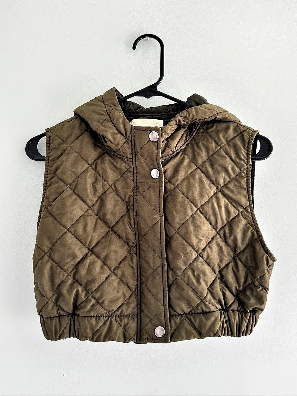 altard state Cropped Quilted Hooded Vest in Olive Size Small Like New